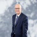 Portrait of Prof. Dr. Urs Schenker